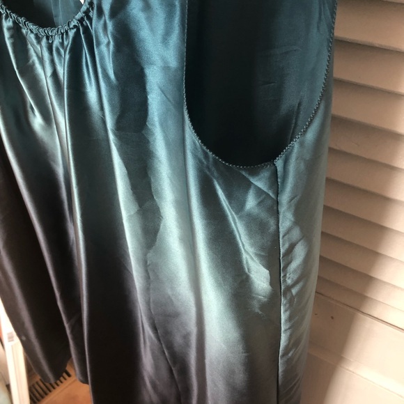 Shiny shades of blue - Picture 6 of 6